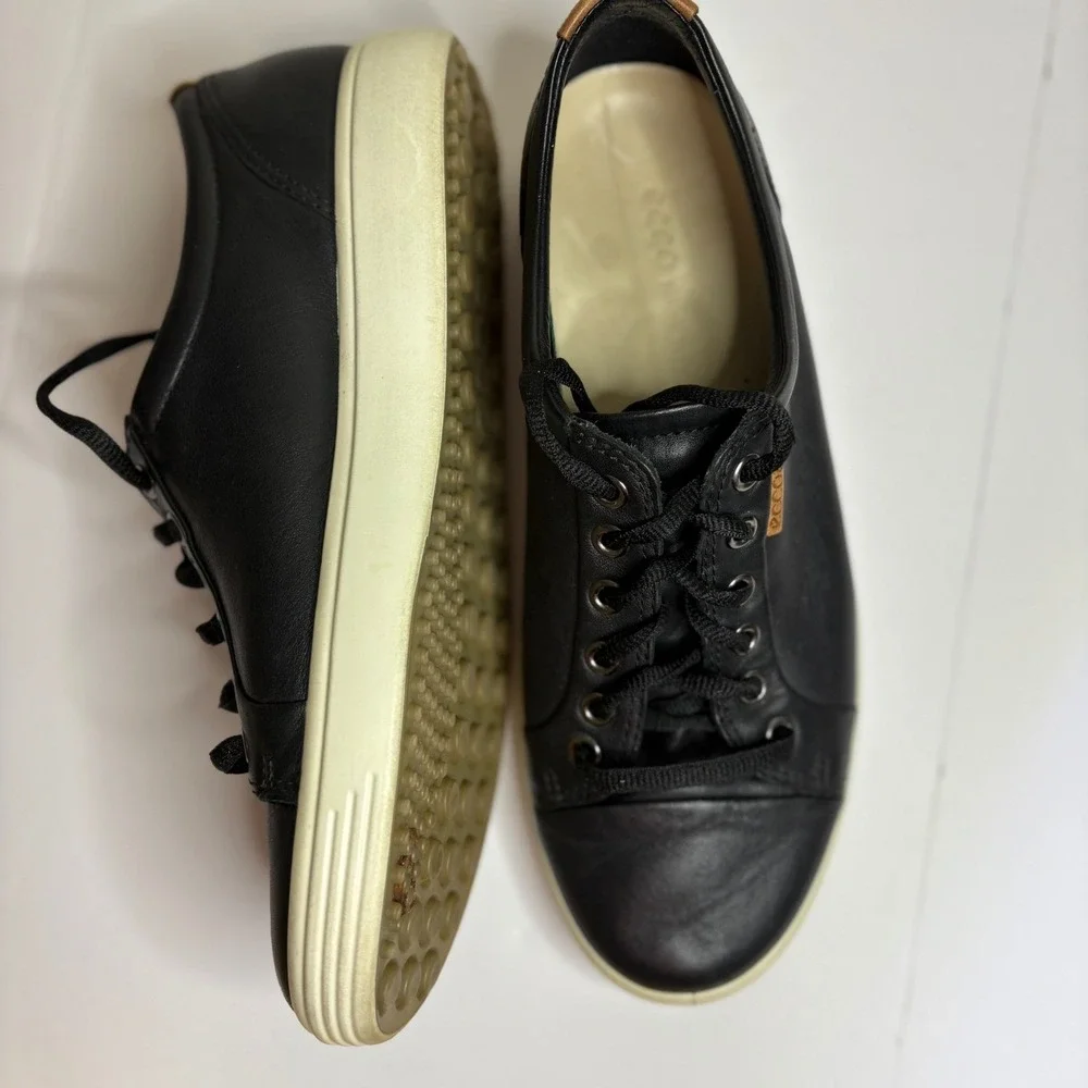 ECCO Soft 7 Black Leather‎ Lace Up Sneakers Women's Size 39